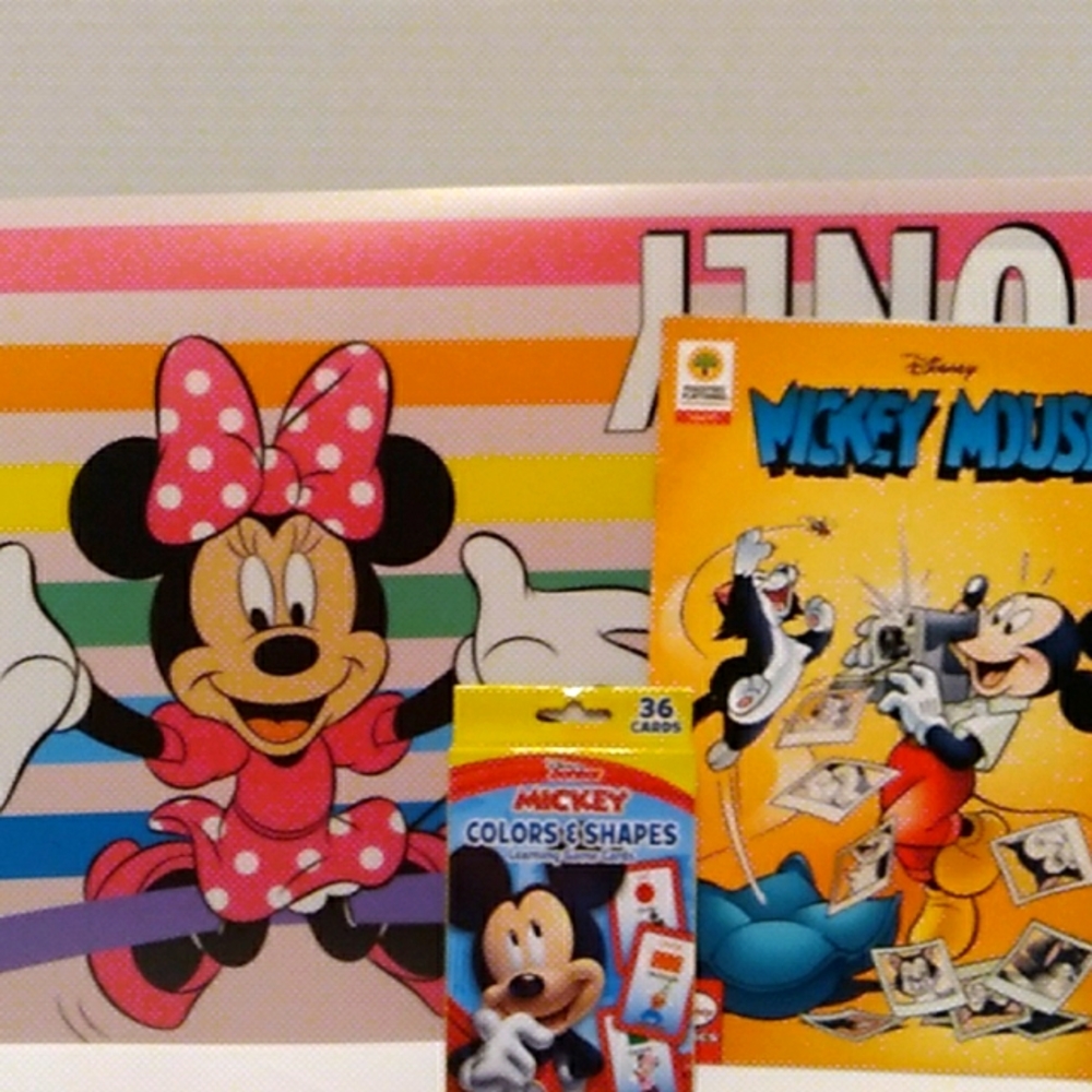 Nwt Mickey Comic, Cards,& Mat Set - Picture 1 of 7